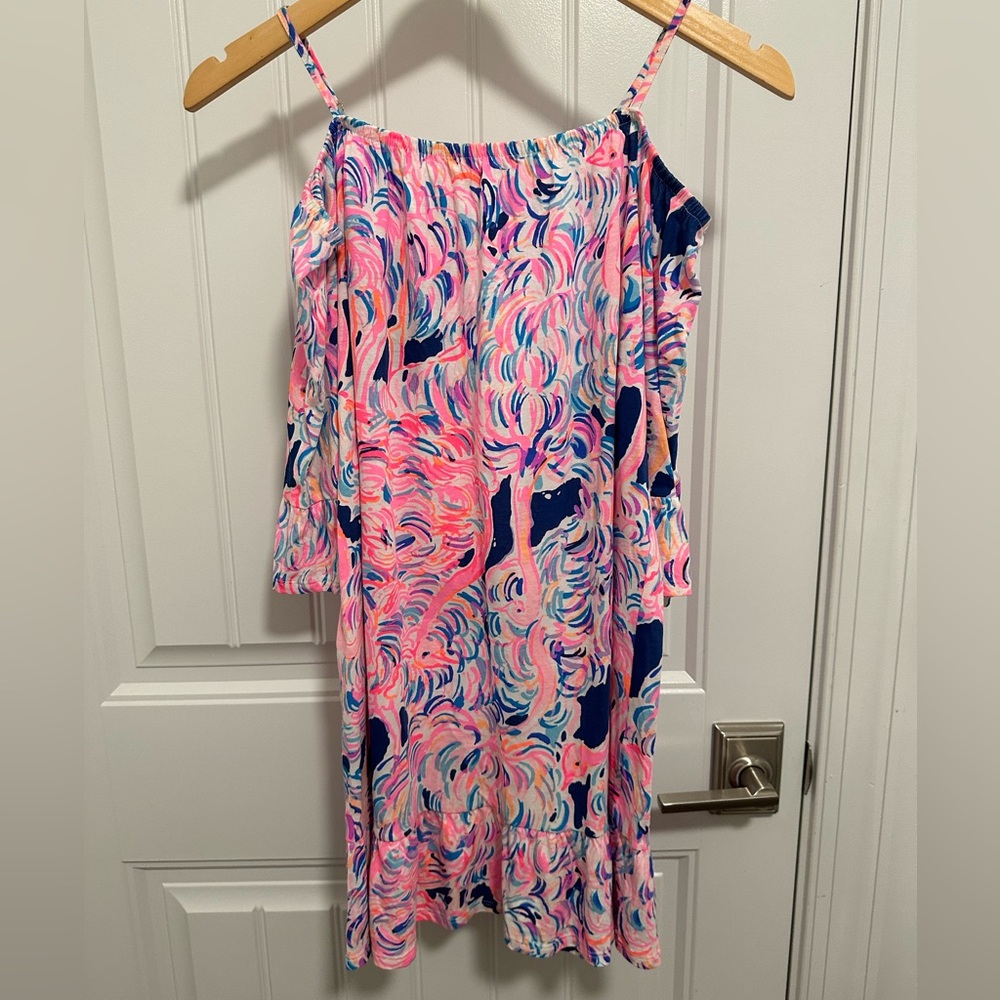 Off the shoulder dress with straps to hold it up!